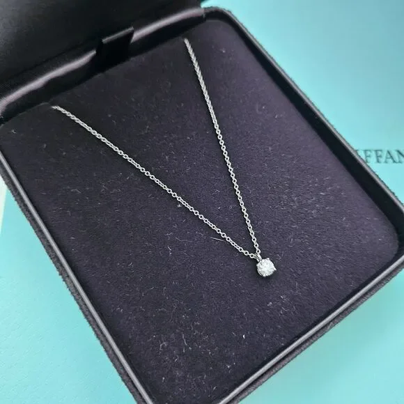 🩵SOLD🩵Tiffany & Co. Round Diamond Solitaire 0.25 ct Platinum Chain Necklace - Picture 2 of 9